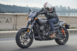 neue Harley-Davidson Street Rod